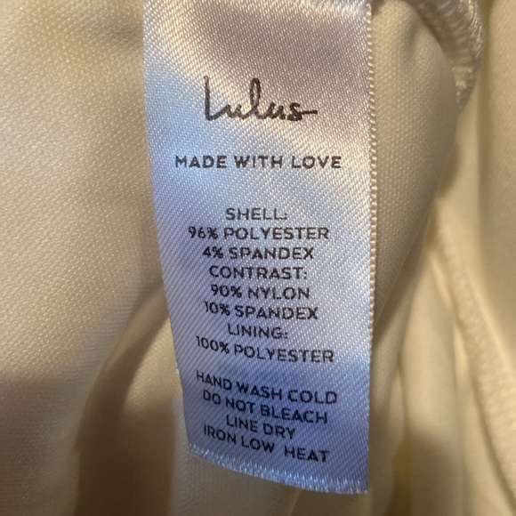 💜Love That Lasts Forever Ivory Balloon Sleeve Bodycon Mini Dress size M - Picture 10 of 10